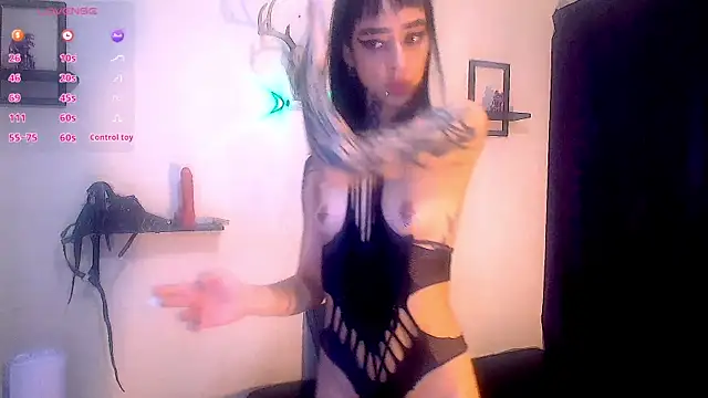 Snapshot of DakariaHills_ chatting on July 30, 8:46 am DakariaHills online show from July 30, 8:46 am