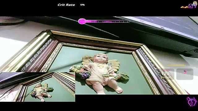 Snapshot of Clunita chatting on May 11, 10:40 pm Clunita online show from May 11, 10:40 pm