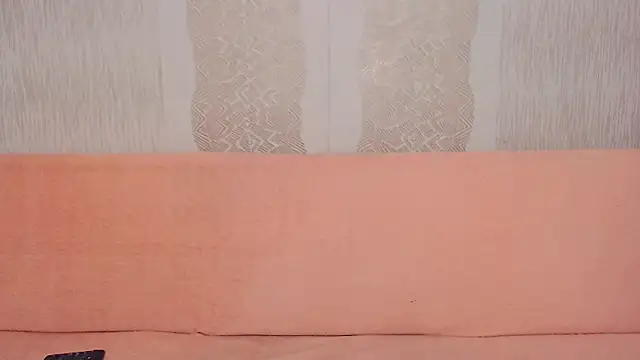 Snapshot of DianaVi chatting on December 19, 8:38 pm DianaVi online show from December 19, 8:38 pm