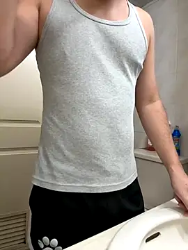 Snapshot of zack23088 chatting on October 19, 12:33 am zack23088 online show from October 19, 12:33 am