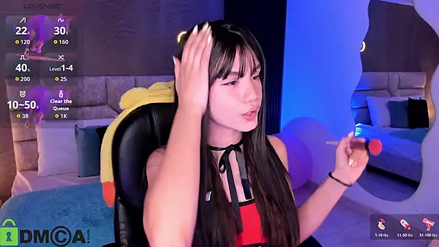 Snapshot of Arinextdoor chatting on October 21, 4:02 am Arinextdoor online show from October 21, 4:02 am