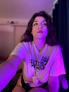 Snapshot of ScarletBloom_ chatting on September 29, 11:59 am ScarletBloom online show from September 29, 11:59 am