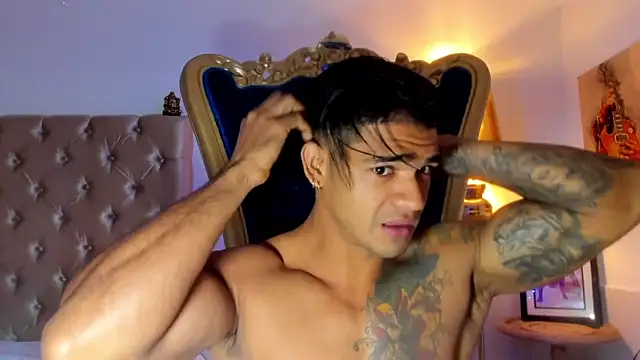 antonio  444 online show from November 23, 12:05 pm