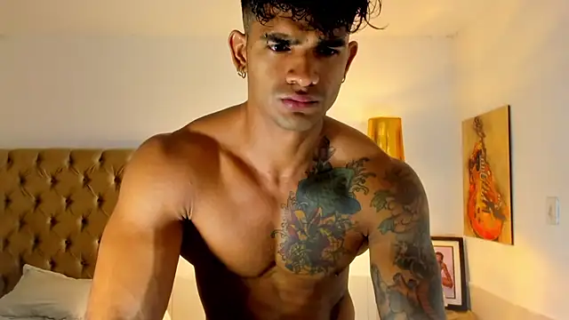 Snapshot of antonio__444 chatting on July 17, 1:45 am antonio 444 online show from July 17, 1:45 am