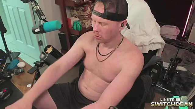 twunkdean online show from December 20, 2:46 pm