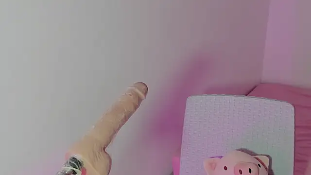 Snapshot of Lily_hot25 chatting on September 22, 12:34 am Lily hot25 online show from September 22, 12:34 am