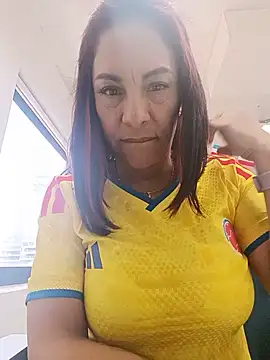 Snapshot of _Kamy_Hot chatting on June 17, 2:40 pm Kamy Hot online show from June 17, 2:40 pm