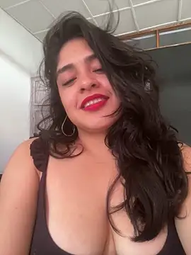 EmilyNoir1 online show from March 25, 9:21 pm