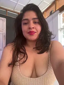 EmilyNoir1 online show from April 5, 5:32 pm