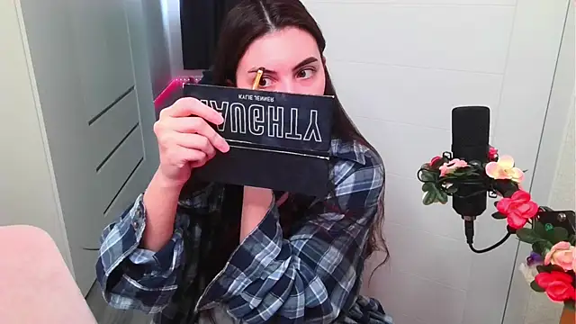 peachyness online show from April 29, 3:05 pm