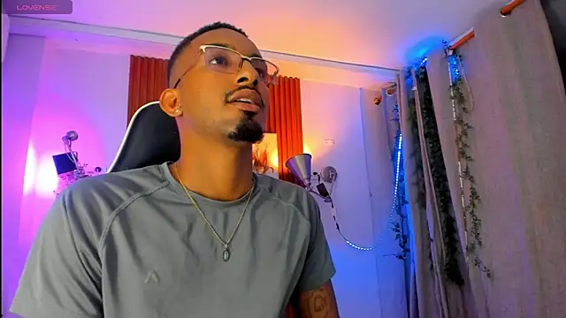 Darwin mayo online show from January 9, 5:37 pm