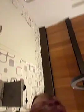 SweetTeenGirl online show from April 6, 5:58 pm