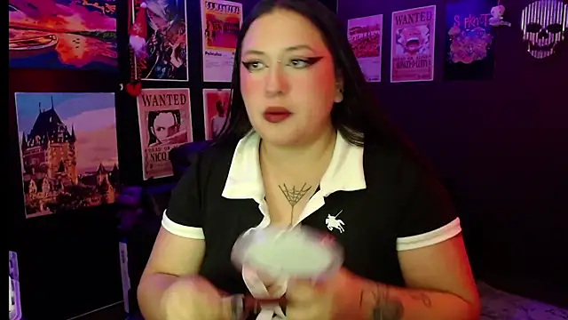 Snapshot of Ravendark_ chatting on February 5, 7:18 pm Ravendark online show from February 5, 7:18 pm