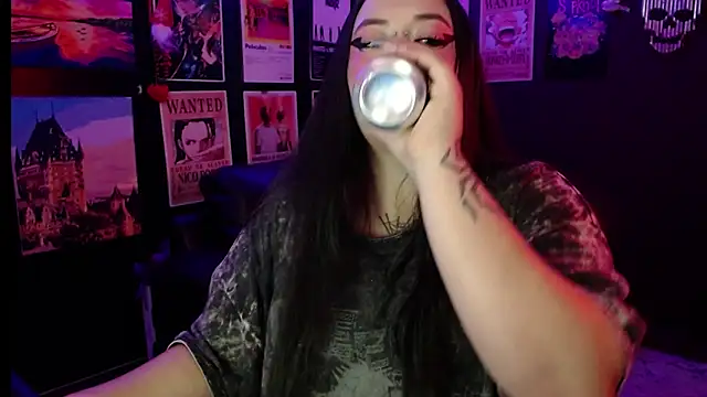 Snapshot of Ravendark_ chatting on February 26, 7:35 pm Ravendark online show from February 26, 7:35 pm