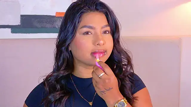 LanaRozz online show from April 7, 7:25 pm