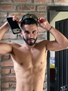 Jacksonfranco online show from March 3, 7:53 pm