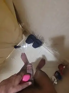 catluvr999 online show from April 2, 7:55 pm