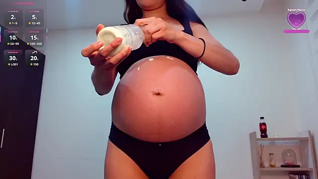 Roxxi 2110 online show from October 1, 1:00 am