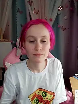 Snapshot of Fuzzy_Unicorn chatting on October 7, 7:22 pm Fuzzy Unicorn online show from October 7, 7:22 pm