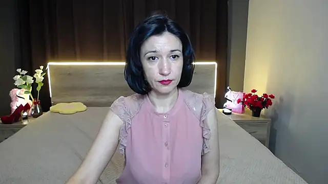 Snapshot of CameronEnns chatting on December 3, 7:23 pm CameronEnns online show from December 3, 7:23 pm