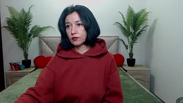 Snapshot of CameronEnns chatting on December 5, 7:43 pm CameronEnns online show from December 5, 7:43 pm