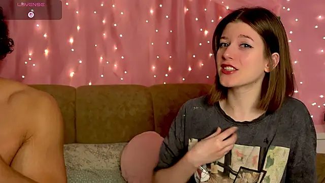 Snapshot of Marinaxmonroe chatting on February 23, 9:12 pm Marinaxmonroe online show from February 23, 9:12 pm