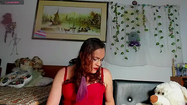 Snapshot of Mishell_Bons chatting on June 24, 12:20 am Mishell Bons online show from June 24, 12:20 am
