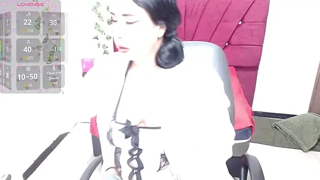 Snapshot of Julieta_curvy69 chatting on September 11, 12:16 pm Julieta curvy69 online show from September 11, 12:16 pm