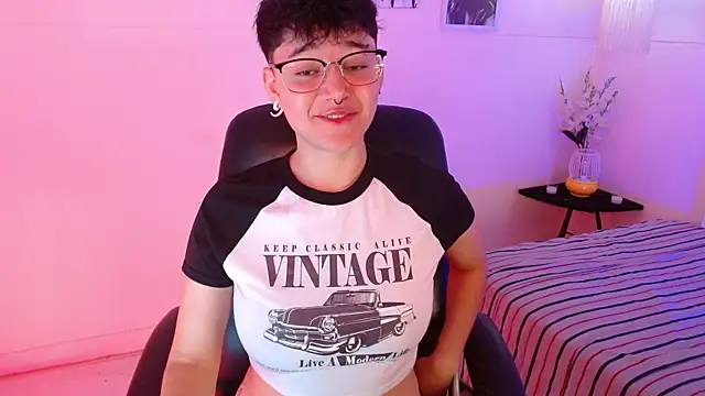 Snapshot of jeroharper chatting on September 26, 3:16 pm jeroharper online show from September 26, 3:16 pm