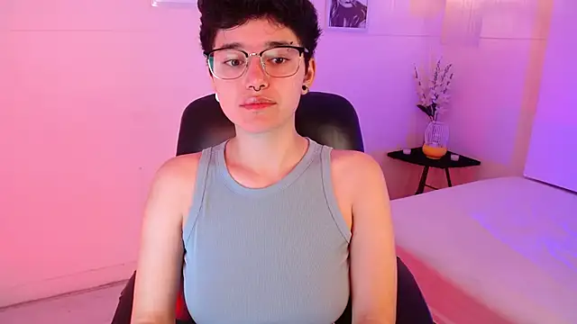 Snapshot of jeroharper chatting on November 9, 12:03 pm jeroharper online show from November 9, 12:03 pm