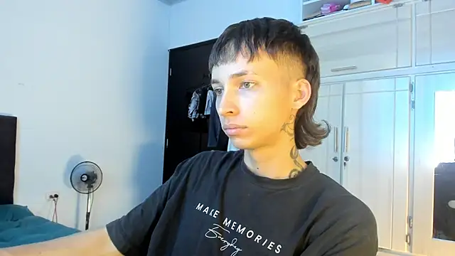 spacehumanz online show from February 12, 6:03 pm