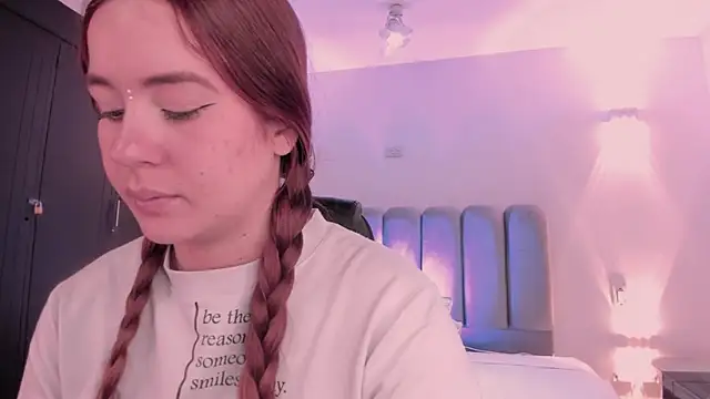 AlliceLover online show from December 22, 11:51 am