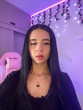 Snapshot of Lia__1 chatting on November 20, 8:30 pm Lia 1 online show from November 20, 8:30 pm