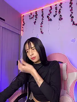 Lia  1 online show from January 15, 1:32 am