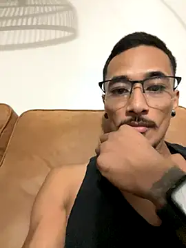 tanjir020 online show from September 23, 7:44 am