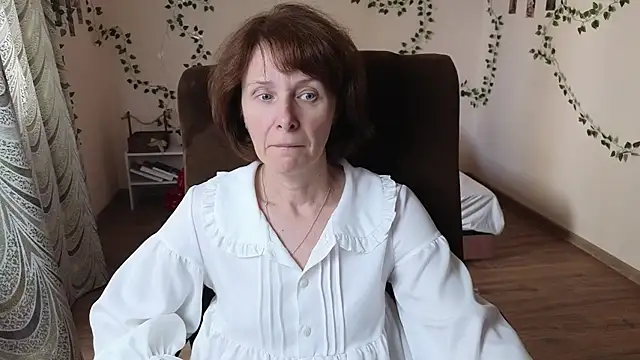 Lia Tito online show from September 15, 12:16 pm