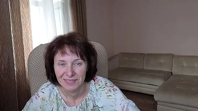 Lia Tito online show from September 27, 5:23 am