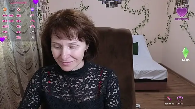 Lia Tito online show from September 30, 1:38 pm