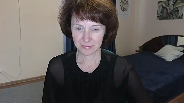 Lia Tito online show from November 4, 12:04 pm