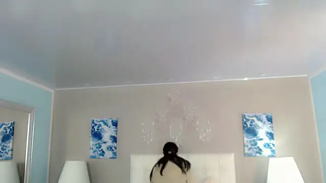 maddissonivanova online show from February 23, 7:00 pm