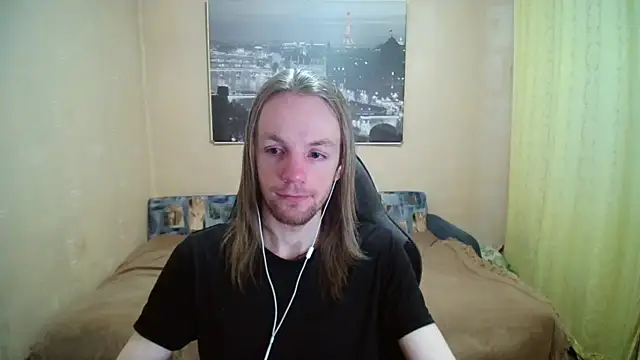 AdamDickens online show from April 7, 7:25 pm