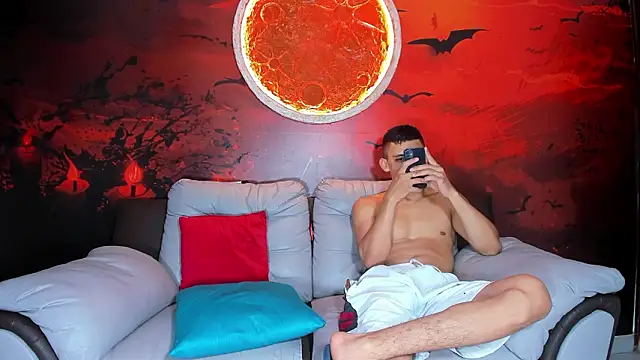 Party cocks online show from February 27, 5:40 am