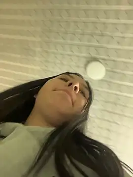 BELLAALEJA online show from April 9, 1:16 am