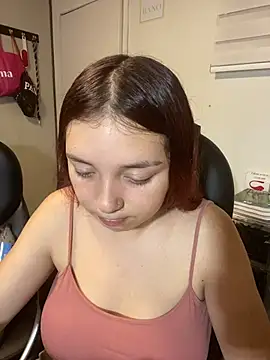 Karen18 boobs online show from April 1, 1:28 am