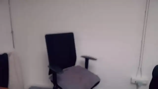 Snapshot of ElizaAndrea chatting on September 14, 2:16 pm ElizaAndrea online show from September 14, 2:16 pm