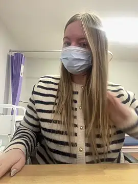 hazel wood21 online show from March 30, 9:43 am