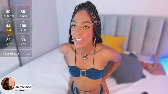 Snapshot of Emely_Deluxe chatting on November 14, 11:53 am Emely Deluxe online show from November 14, 11:53 am