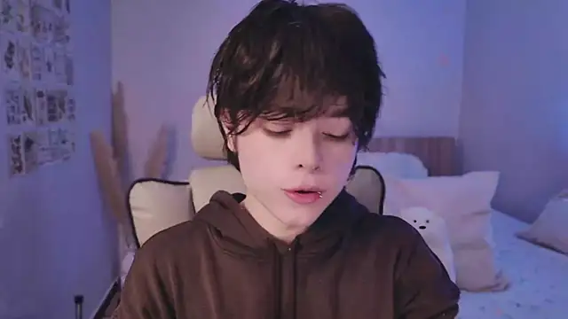 Snapshot of PaulTexx chatting on October 13, 4:07 pm PaulTexx online show from October 13, 4:07 pm