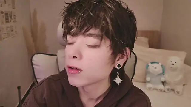 Snapshot of PaulTexx chatting on November 15, 12:34 pm PaulTexx online show from November 15, 12:34 pm