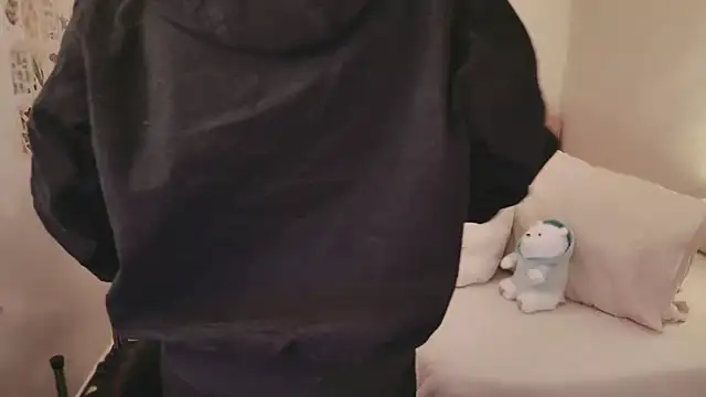 Snapshot of PaulTexx chatting on November 23, 10:42 pm PaulTexx online show from November 23, 10:42 pm